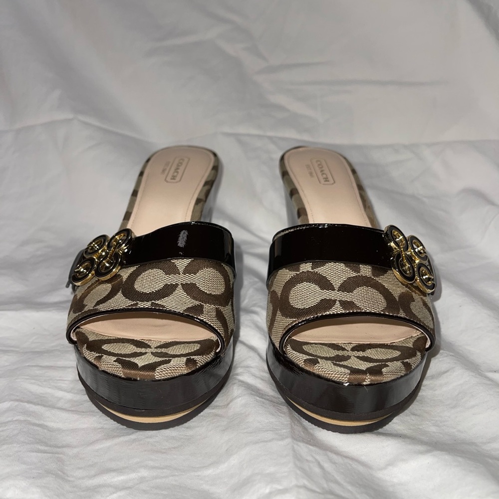 Coach Geri Khaki Brown Signature Wedge Sandal 8B